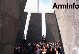 Депутаты Европарламента посетили Цицернакаберд