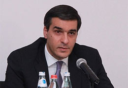 Арман Татоян: Ситуация сложившаяся вокруг ААЦ требует мирного решения