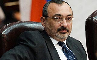 Карен Мирзоян: Статус Арцаха решал, и будет решать арцахский народ