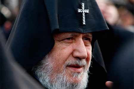 Гарегин Второй приглашен в Казахстан на VII Съезд лидеров мировых и традиционных религий