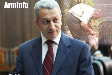 Atom Janjughazyan doesn`t consider the concern of the WB regarding the suspension of the activities of the Center for the Management of Foreign Financial Programs