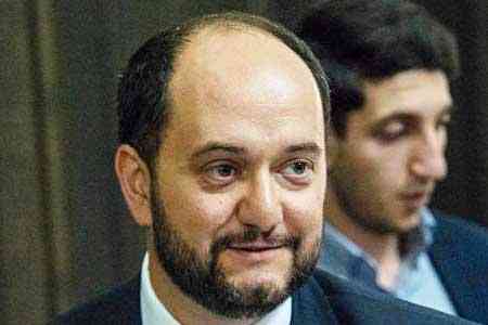 Կրթության նախարարը կոչ է արել օգնություն ցուցաբերել այն աշակերտներին, ովքեր տեխնիկական միջոցներ չունեն հեռավար կրթությանը մասնակցելու համար