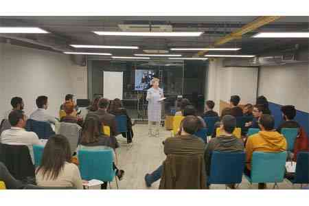 В Beeline Startup Incubator прошел мастер-класс с участием Дмитрия Чумака и Юлии Мокроусовой