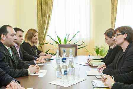 Artak Zeynalyan and Claire Meitro discussed the situation around the  captive Karen Ghazaryan