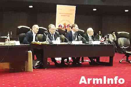 ``Lazarev Club`` discussed a wide range of issues:from Armenian-Russian relations to regional conflicts and geopolitical actors