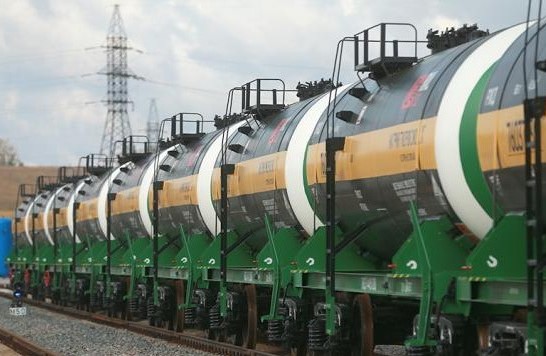 Казахстан планирует экспортировать около 70 тысяч тонн бензина