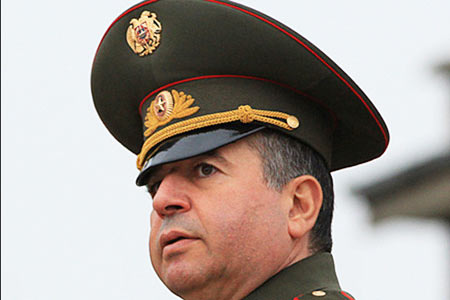 Бывший министр обороны РА объявил о создании политического движения, направленного <на освобождение Армении от внутренних и внешних врагов>