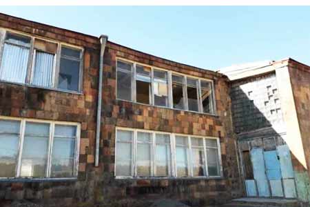Opposition leader names newly built schools in Vayots Dzor to be handed over to Azerbaijanis