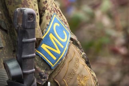 Жители Степанакерта направились к месту дислокации РМК: российские миротворцы эвакуировали более 2 тыс. мирных жителей из наиболее опасных районов