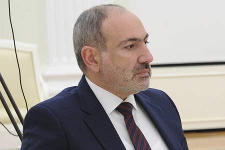 Насильственно перемещенным из Арцаха гражданам надо будет оформить банковские карты для получения помощи - у Пашиняна  обсудили программы поддержки
