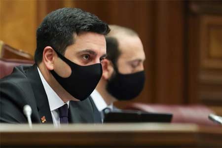 В связи со сложившейся ситуацией в парламенте Армении выступит премьер-министр - спикер