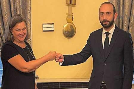Mirzoyan, Nuland discuss situation in Karabakh conflict zone