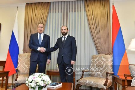 Սերգեյ Լավրով. Ռուսաստանը ցանկանում է աջակցել Լեռնային Ղարաբաղում առաջացած սուր հումանիտար խնդիրների լուծմանը, բայց առանց կողմերի համագործակցության դա հեշտ չէ անել