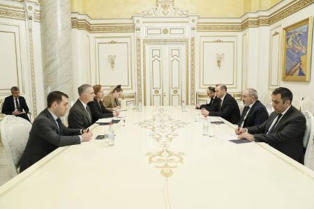 Փաշինյանն ու Բոնոն քննարկել են Ստեփանակերտի և Բաքվի միջև միջազգային երկխոսության մեխանիզմի ձևավորումը