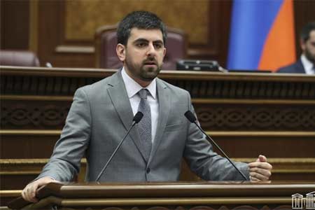 Советские власти не приложили достаточных усилий для расследования и наказания виновных в резне армян в Баку - Саркис Ханданян