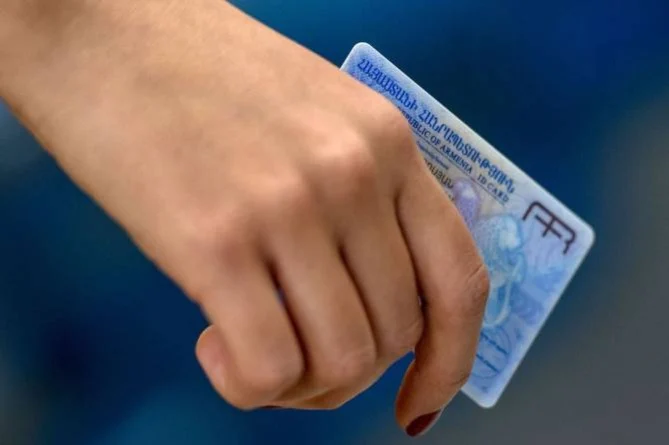 МВД: проблема задержек с выдачей идентификационных карт осталась в прошлом