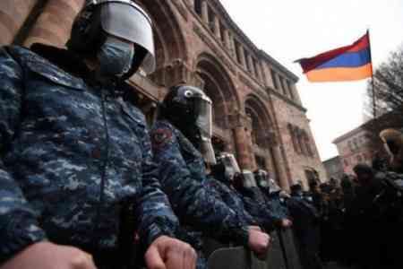 Մի խումբ քաղաքացիներ բողոքի ակցիա են իրականացրել ի պաշտպանություն Միքայել արքեպիսկոպոս Աջապահյանի. նրանք ընդդիմությանը կոչ են անում միավորվել