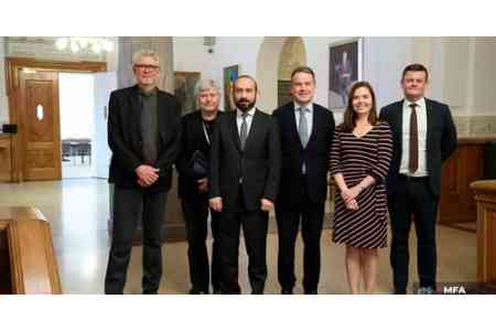 Armenian FM meets with vice-speaker of Parliament of Denmark 
