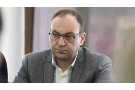 Адвокат обвинил депутата НС от правящей фракции во лжи