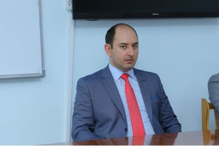 Քաղաքագետ․ Մոսկվայի համար շատ աավելի մեծ մտահոգություն պետք է հարուցի Ռուսաստանի նկատմամբ Հայաստանի հասարակական կարծիքի զգալի կորուստը