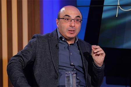 Political scientist: Authorities clearly intent on falsifying  elections