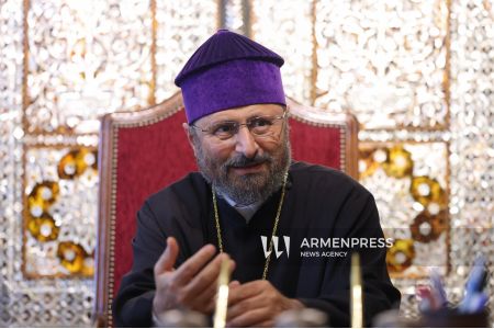 Армянский патриарх Константинополя высказал свою позицию относительно процессов вокруг Армянской Церкви