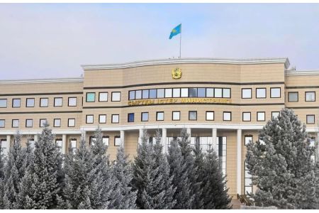 Президент Казахстана Касым-Жомарт Токаев осуждает атаку иранских беспилотников на аэропорт Нахичеваня