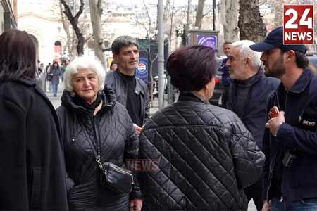 Родственники погибших военнослужащих передали заявление о преступлении в Генпрокуратуру Армении против Пашиняна