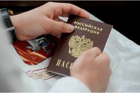 Посольство РФ: С начала американо-израильской агрессии против Ирана в Россию через территорию Армении вернулись 327 российских граждан