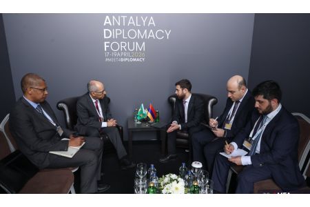 Armenian, Brazilian diplomats meet  in Antalya