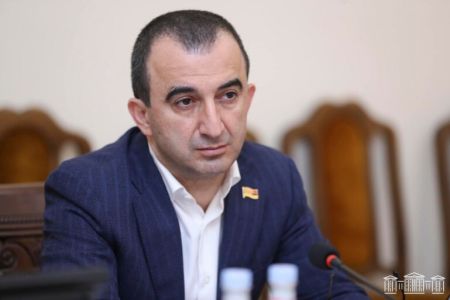 Հայաստանի գլխավոր դատախազությունը պահանջում է բռնագրավել նախկին պատգամավոր Մխիթար Զաքարյանին պատկանող 12 գույքը