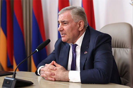 Самвел Карапетян: Азербайджан хочет захватить Армению мягкой силой при помощи Пашиняна