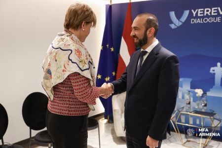 Հայաստանի և Լատվիայի ԱԳ նախարարները քննարկել են երկկողմ օրակարգի հարցեր