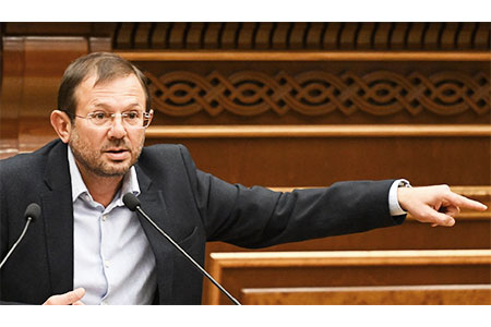 MP warns: Armenian authorities ban citizens arriving from abroad from  leaving country