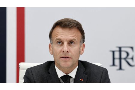 Эммануэль Макрон поздравил Никола Пашиняна с победой на парламентских выборах