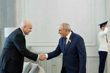 Nikol Pashinyan receives Georgian Interior Minister