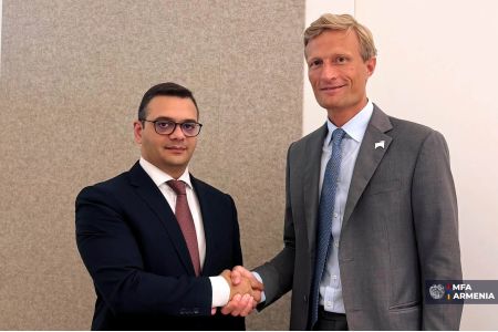 Armenia, WFP discuss food security and cooperation within COP17 framework