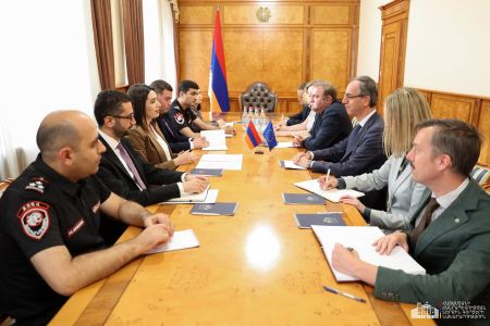 ՀՀ ներքին գործերի նախարարը բարձր է գնահատել ԵՄ-ի հետ հաստատված արդյունավետ համագործակցությունը