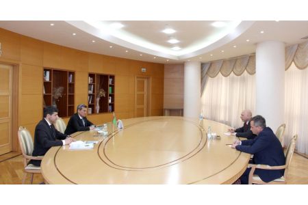 Министр иностранных дел Туркменистана встретился со Специальным представителем Генерального секретаря ООН